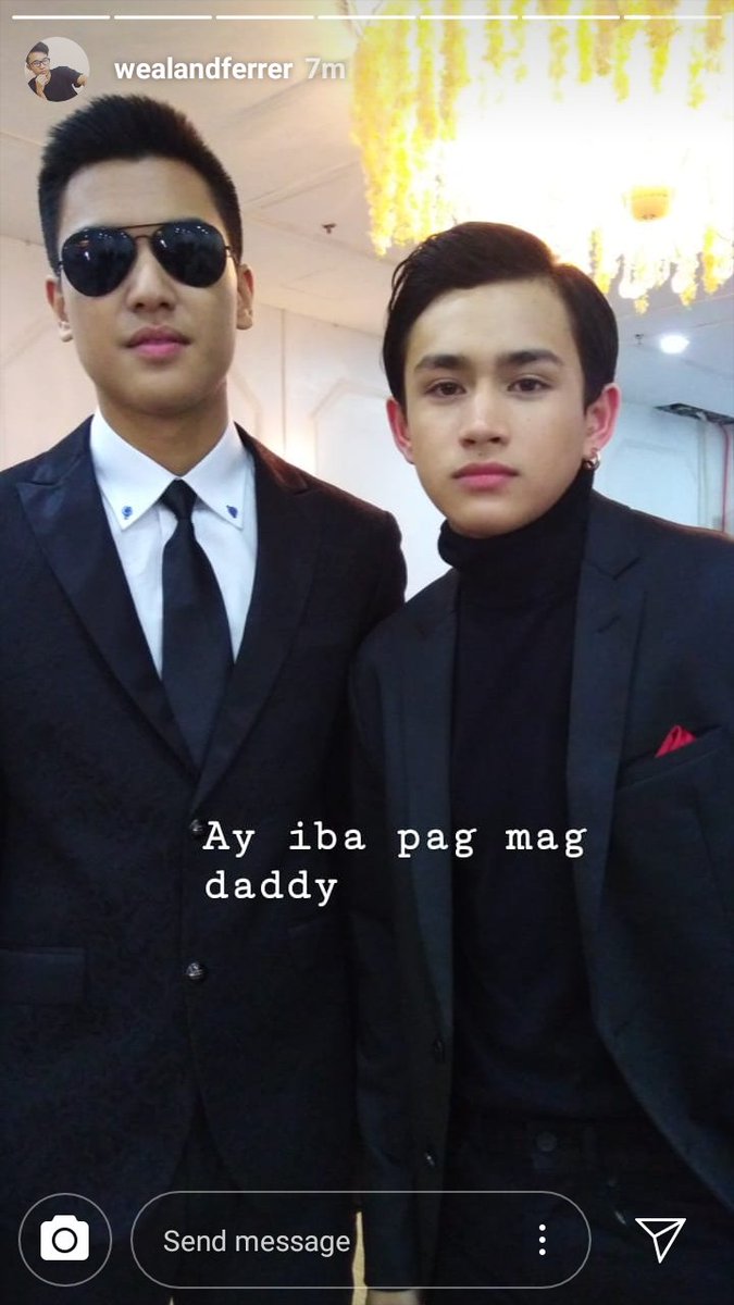 bitchywitch777's tweet photo. from wealand's ig story. @tanredroncal 

"iba pag mag daddy". iba pag si boss Gino yung tatay hahaha like daddy like son. ❤❤ https://t.co/riC6AdSEJz