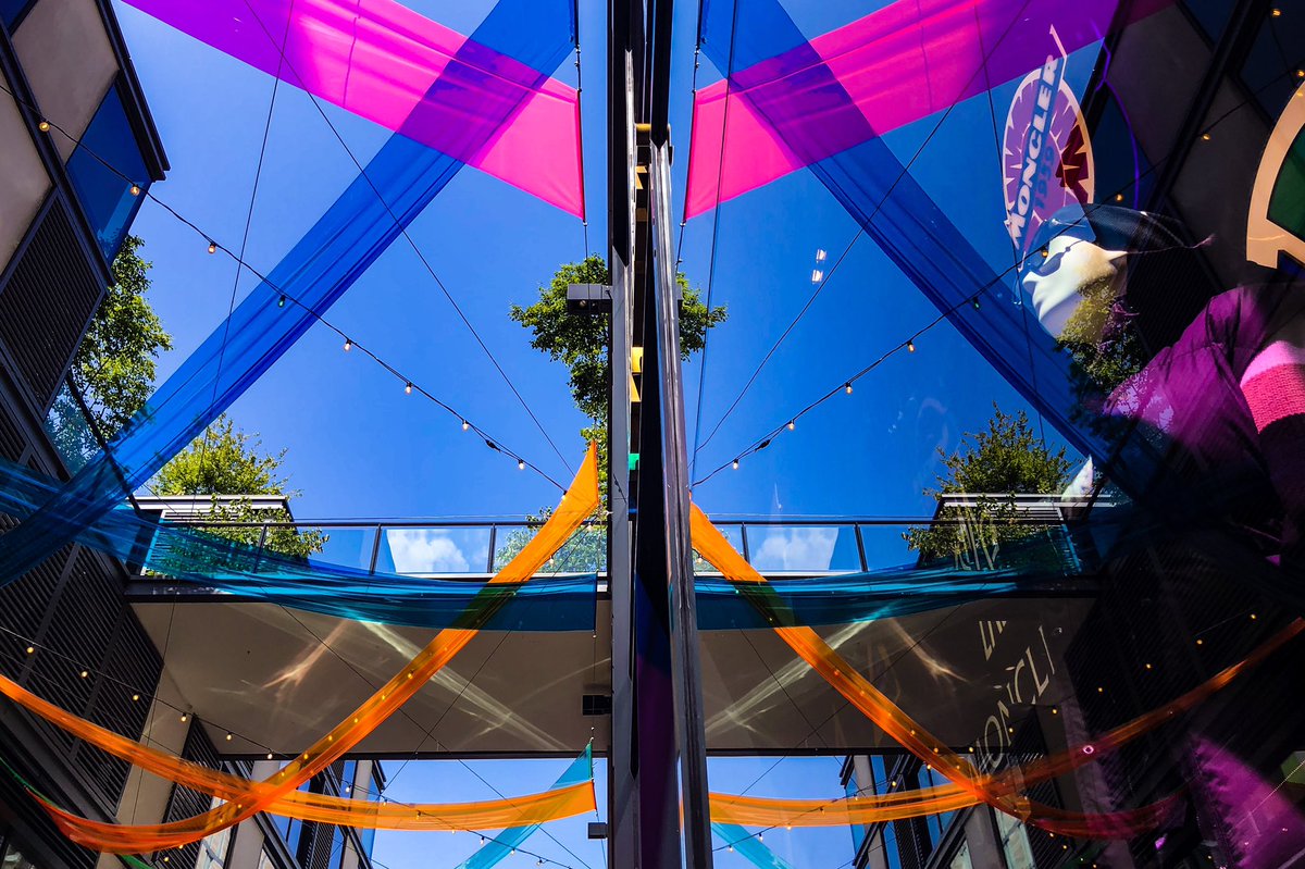 HughTFerguson's tweet image. iPhone X photos from @Apple Carnegie Library photo walk hosted by @LucianPerkins | #TodayatApple |
#Applecarnegielibrary