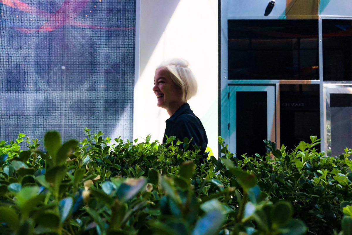 HughTFerguson's tweet image. iPhone X photos from @Apple Carnegie Library photo walk hosted by @LucianPerkins | #TodayatApple |
#Applecarnegielibrary