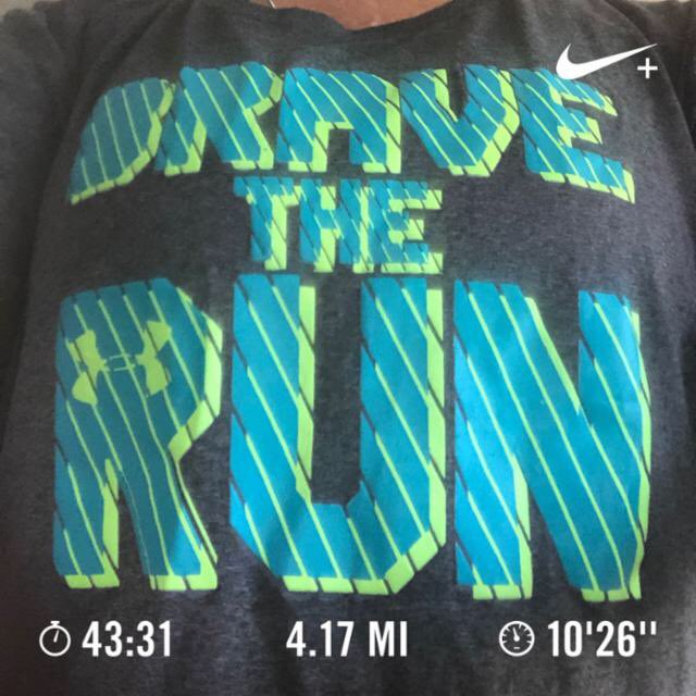 gtbahamas's tweet photo. Morning-🏃♂️🏃🏼♀️#bravetherun Ran 4.17 miles with Nike Run Club #saturdaymorningrun #getouthere #justdoit #motivation #nikegirl #justdoit #hotafoutside https://t.co/cGvCCDSFaz