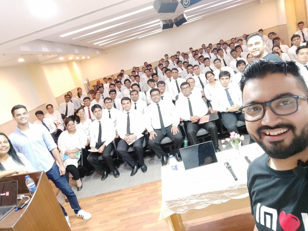 PrateikDas's tweet photo. Xiaomi differentiates by a culture of  innovative business problem solving .😊

Great talking about #Xiaomi at the launch of Mi Summit @NMIMSMumbai &amp; @JBIMS. 

Humbled &amp; thankful to our senior leaders  @manukumarjain &amp; @hawkeye for giving me this opportunity. 🙏

#MiSummit ❤️ https://t.co/FiwyucJXFs