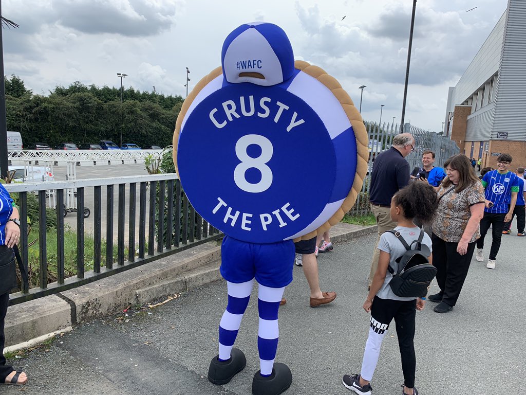 IanCheeseman's tweet photo. The football season is back - here’s @LaticsOfficial new mascot, Crusty the Pie https://t.co/7bIMoV4uQz