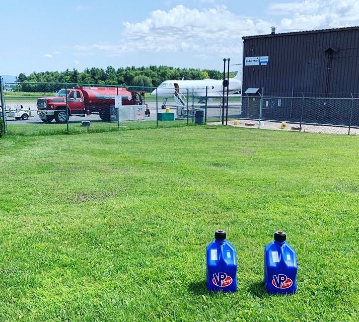 JetPackAviation's tweet photo. Fuel for our next flight.
Thankfully we need a little less than the business jet in the background!
#fuel #jeta1 #kerosene #flight #jetpackflight #jet #businessjet #privateevent #massachusetts https://t.co/47V6MC357C