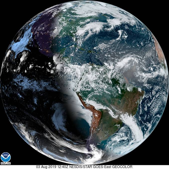 wattsupbrent's tweet photo. It's August 03, 2019 at 09:00AM Earthlings. Here's the view from space this morning. https://t.co/yv1Zw9SgYA