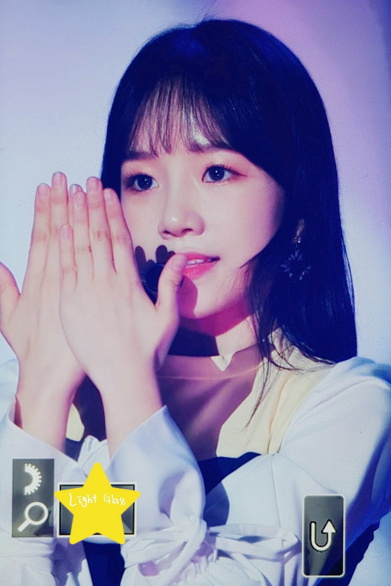LightGlass1022's tweet photo. 190803 프리뷰
#조유리 #JoYuri #아이즈원 #IZONE
#チョユリ #アイズワン https://t.co/jxk1sMC3RP