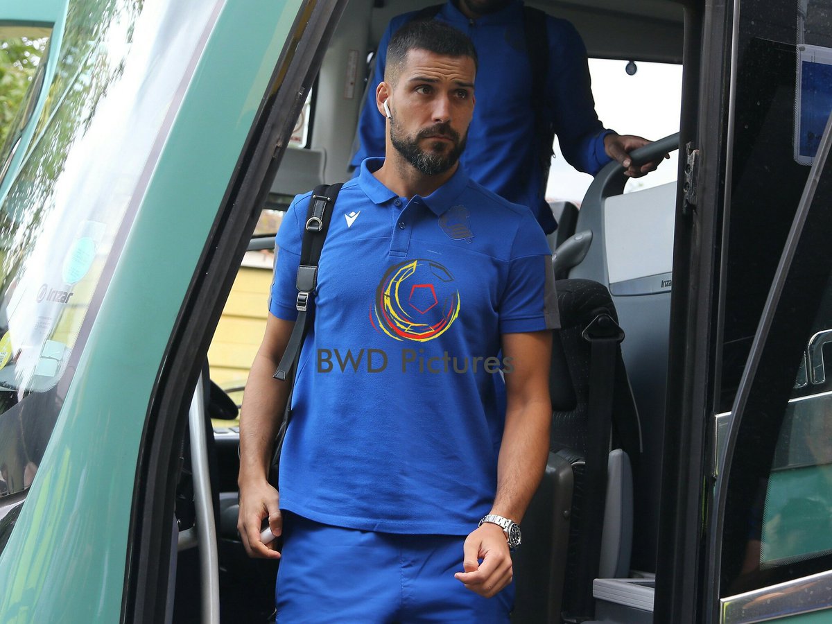 BWDpictures's tweet photo. @RealSociedadEN arrivals ahead of the Graham Taylor Matchday friendly game against #watfordfc at Vicarage Road. https://t.co/YNfDqeryne
