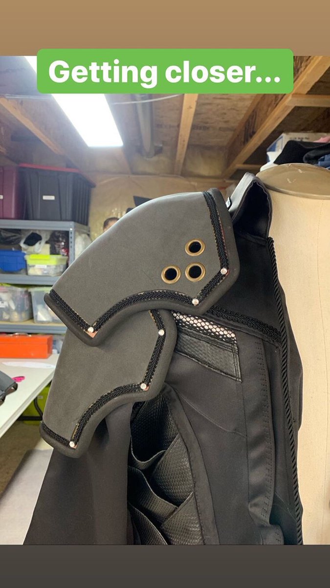 SilverLiningCos's tweet photo. Some details are worth taking our time and getting done right. @DevouringDark has worked tirelessly on these pauldrons to make them so smooth and beautiful and detailed! Almost there! #sephiroth #sephirothcosplay #ff7remake #ff7remakesephiroth #wip #shoulderarmor #ff7 #wip https://t.co/IEuBlktnjY