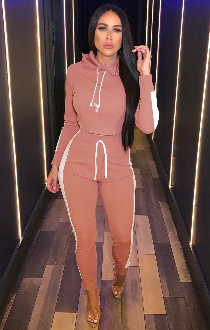 mehakkkj tweet media