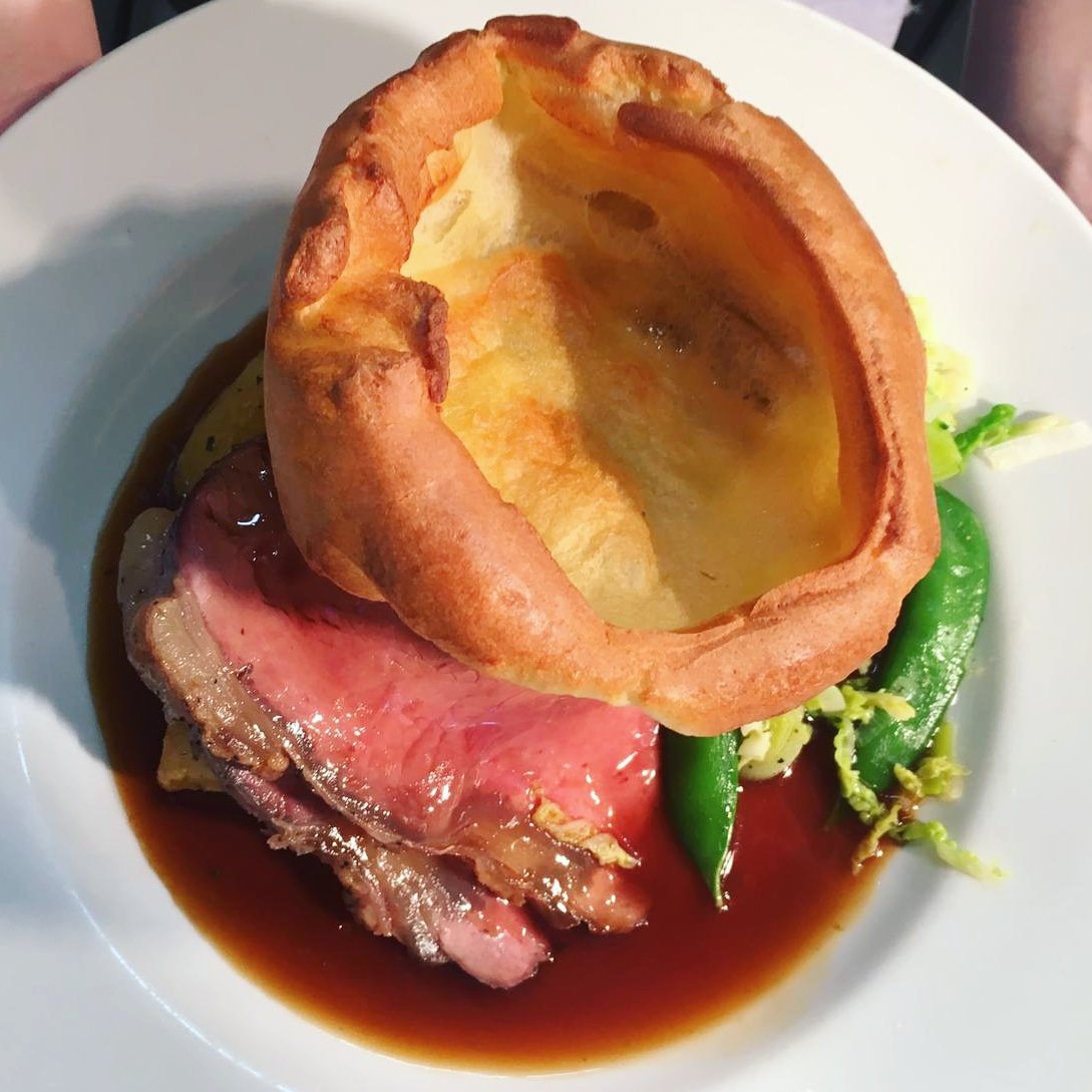 Its almost that time of the week again. 
Why not enjoy a Sunday roast with us 🍴🍽
.
Serving from 12 - 9 
Head to our website or give us a call to book your table now ☎️
.
#sundaymotivation #sundayvibes #delicious #goodfood #foodie #foodpic #sundayroast