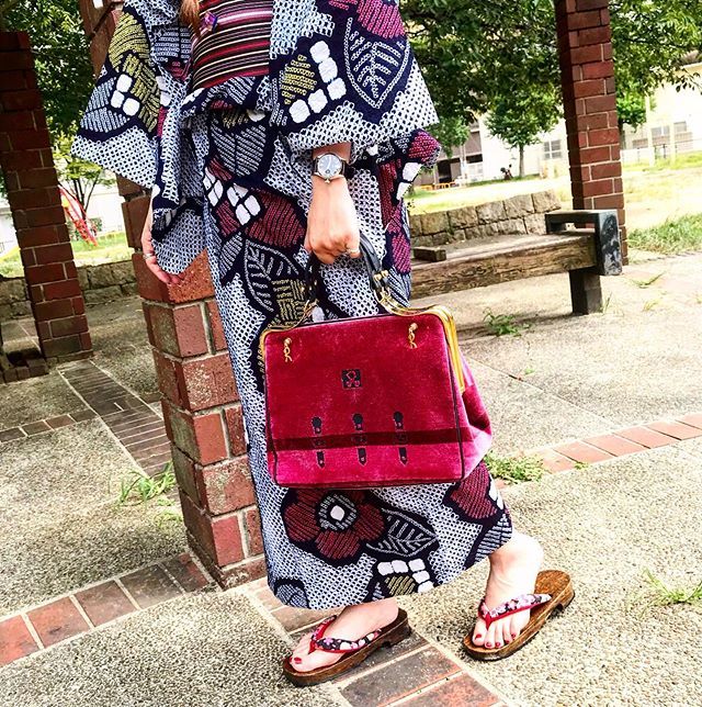 value91_vintage's tweet photo. #robertadicamerinobag #robertadicamerino  #robertadicamerinovintage  #ロベルタディカメリーノ  #バゴンギ #vintageshop  #vintage #vintage bag #アンティーク着物 #アンティーク着物コーデ  #花火大会 #総絞り #ヴィンテージ好き  #vintageclothing https://t.co/qmDPuBq27u https://t.co/g7oAadnErR
