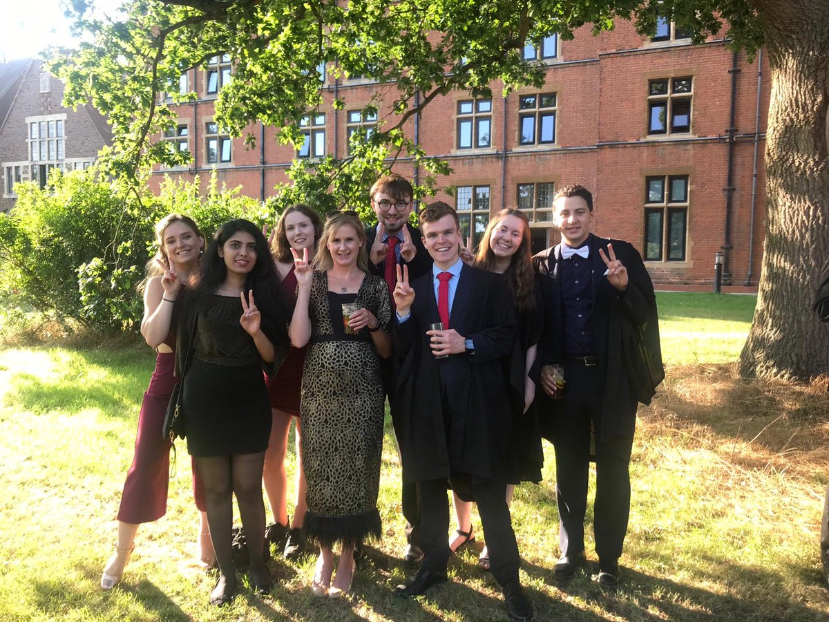 BlueBridgeEd's tweet photo. Lots of fun and festivities as the first batch of programmes come to an end! We’re looking forward to meeting all our new students soon! https://t.co/Vn137gvKq3