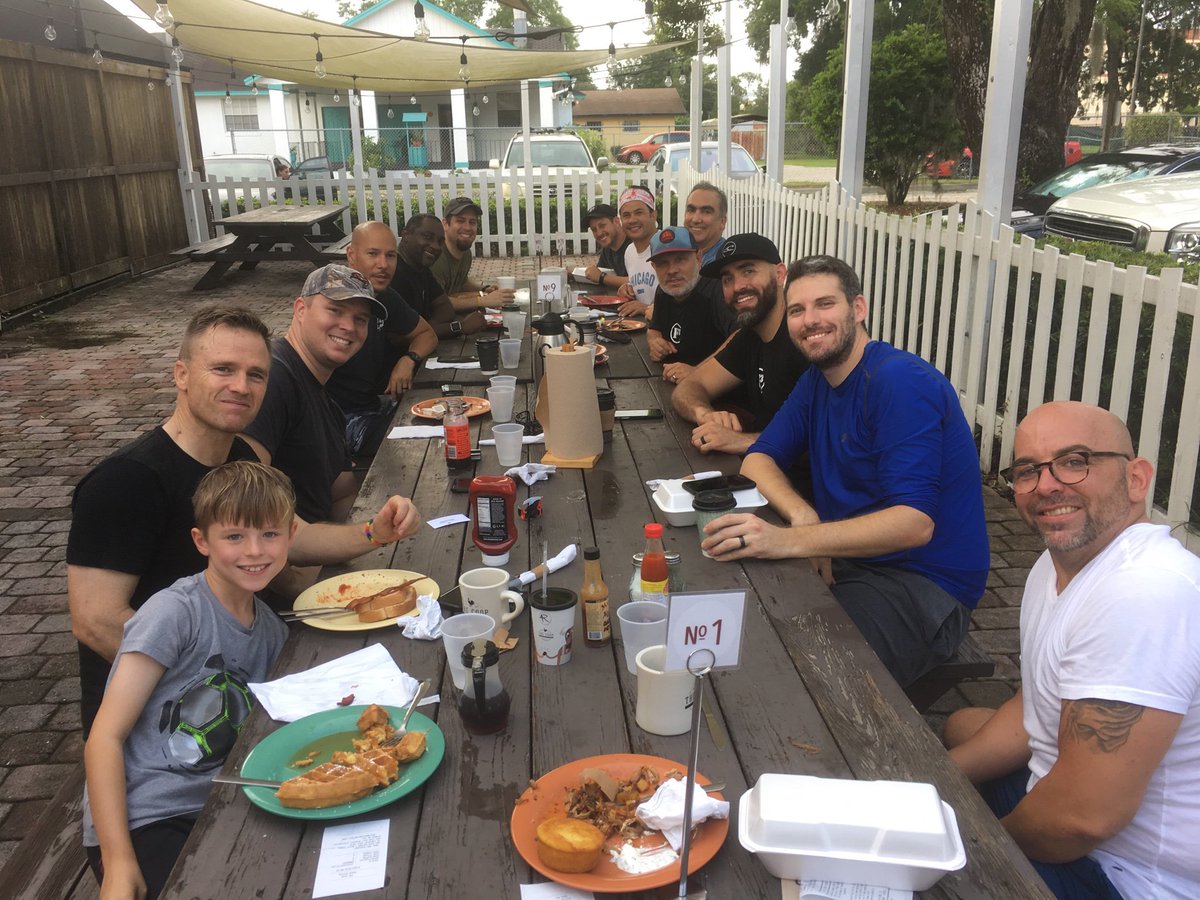 F3Orlando's tweet photo. 19 PAX, w/2 #FNGs & 1 #DR, posted at #ChainLocker for a twitterless #Radioactive Q. Welcome 2.0 FNGs #RedCard & #LilMess. Great 2 see #Catapult from @f3hamptonroads again (#AnnualVisit). 14 for #coffeeteria @TheCOOP_WP. @F3Nation @F3Fng #ISI #DRP https://t.co/jOPyUYW7yG