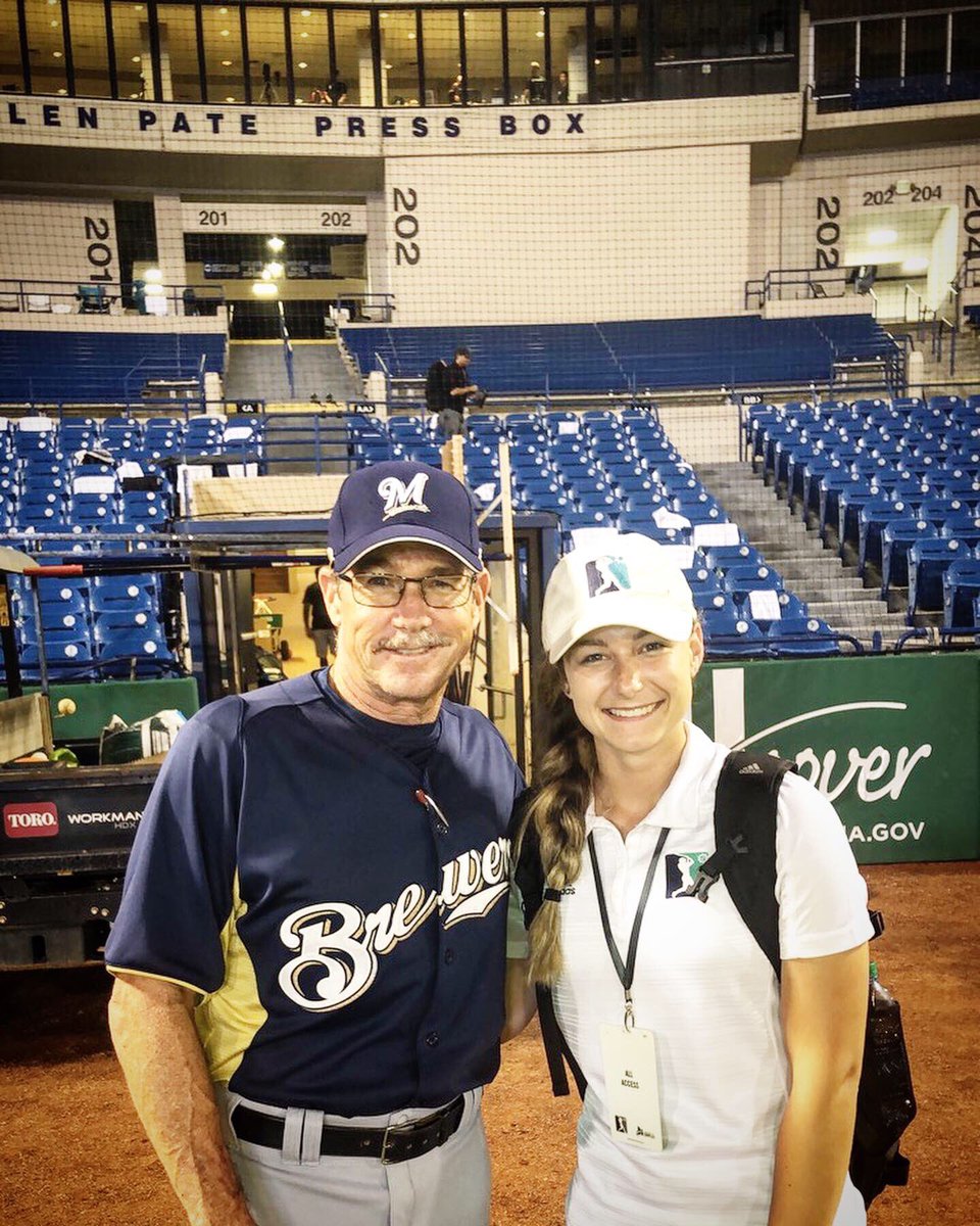 kccox333's tweet photo. Different year, same duo! Can’t thank Scott enough for his positivity and encouragement in my baseball journey. #BrewCrew #ECP19 #3YrsAndCounting https://t.co/sQHkshoyXw