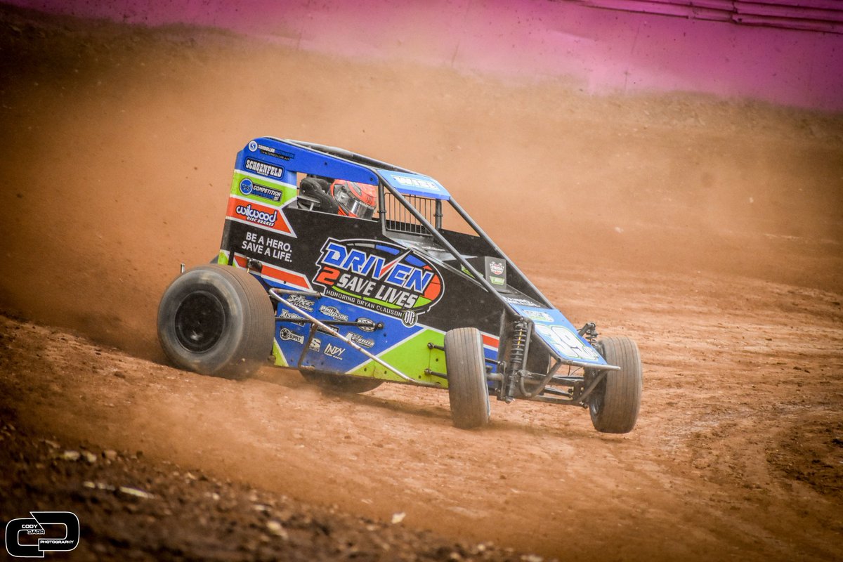 DarrPhotography's tweet image. Pure Art.
.
.
.
#usac #pamidgetweek #midgetweek #midget #lindas #micros #microsprint #nosenergydrink