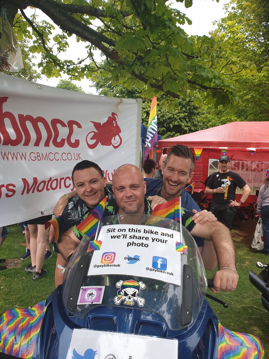 Dreamking28's tweet photo. #gbmcc cool rider. Grease 2 realness https://t.co/6kYdITMveG