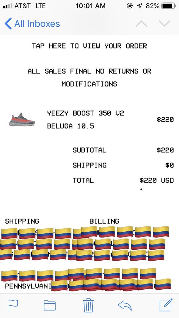 AFSG0550's tweet photo. @SneakerNews Belugas 🐳 https://t.co/882aEd6kbu