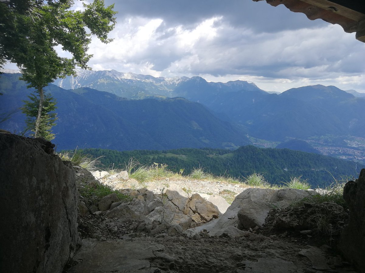 JelenaJal's tweet photo. #kolovrat #tolmin #soškaFronta #potMiru https://t.co/xKs8uvHPL5