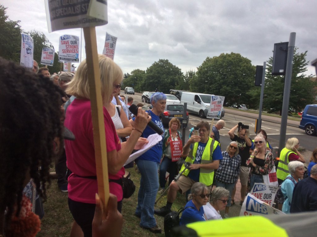 saveournhskent's tweet photo. Centralising stroke care and A&E means longer journeys for time critical care. One hour away is TOO FAR. Fight back now before it’s too late #saveQEQM #SaveOurNHS #notoclosures https://t.co/DF50KBRgfd