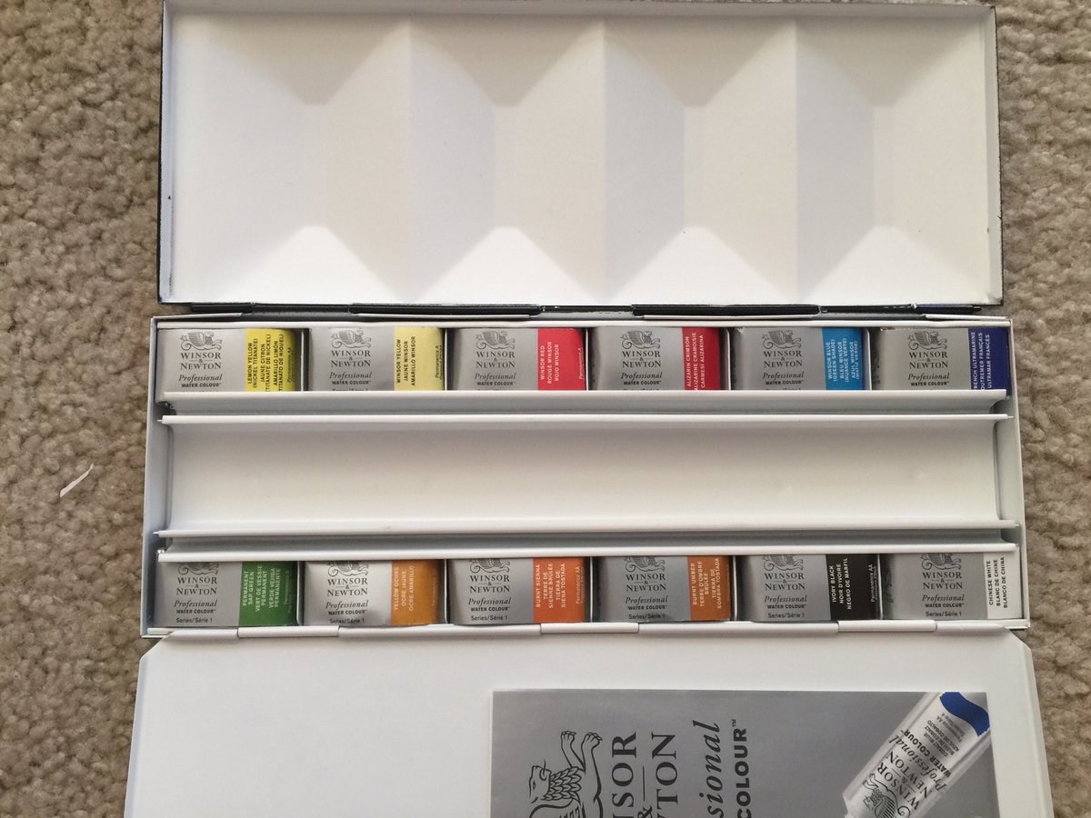 iva1925's tweet photo. Ooooh! Another palette to play with... 😎❤️☀️ https://t.co/QLyoqcqaeY