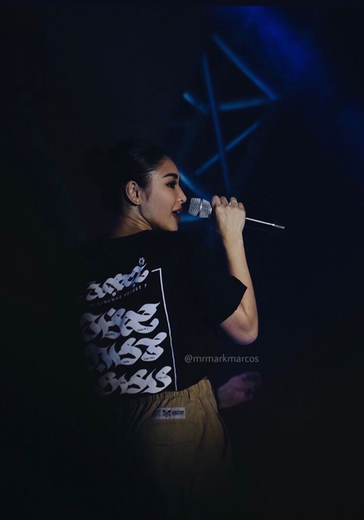 JerarizalaRose's tweet photo. #MultimediaPrincess NADINE At #VivaCon
#INDAKatVivaCon2019
Ctto https://t.co/6kUwi9QP48