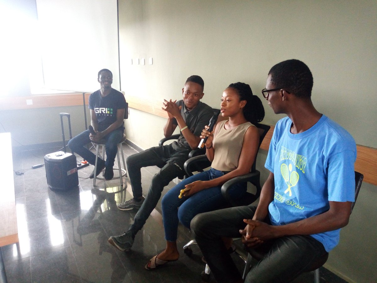AsoAmarachi's tweet photo. Panel session at meet-up 3.0, for ALC 4.0. With representatives from each of the tracks.πππ
#150DaysOfALC4 #ALCImo #WeCodeImo @opara_proser @codemon_ @Andela_Nigeria @toritsejuFO @GitHubEducation https://t.co/LXAbEIHKrE