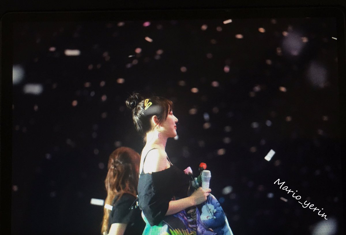 Mario_yerin's tweet photo. 190803 gogogo gfriend HongKong 😬
#GFRIEND #여자친구 @GFRDofficial   
#예린 #YERIN #정예린 #イェリン https://t.co/SwFzSLQdxx