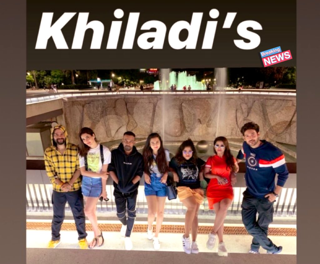 prteamgolecha's tweet image. Khiladi’s arrived in 🇧🇬 Bulgaria. @shivin7 @karanpatel92 @KarishmaTannaK @AmrutaOfficial @adaa1nonly @mymalishka @BalrajSyal @TejaswiPrakash3 #dharmesh @kkkOnColors best wishes to our boy Shivin Narang! @prteamgolecha