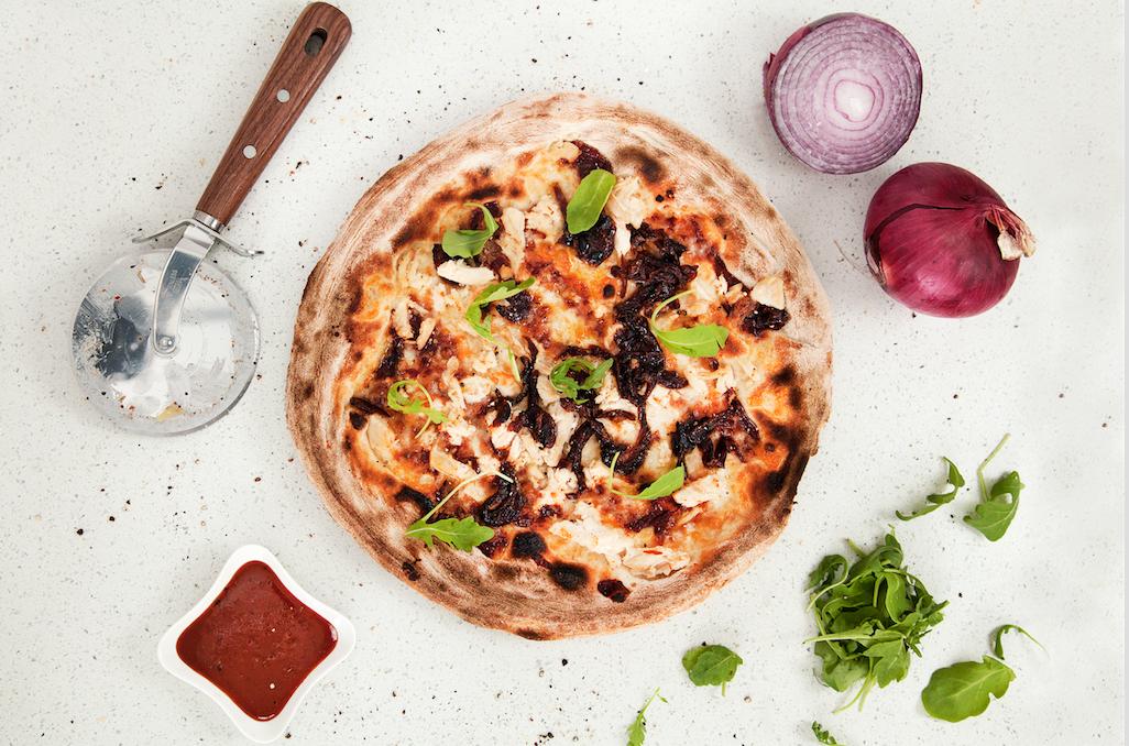 caramicopizza's tweet photo. BBQ Chicken pizza? Yes please! 😍 Get our small BBQ Chicken pizza for €7.00 or the large for €13.00 🙌 https://t.co/L5tsbTPKkG