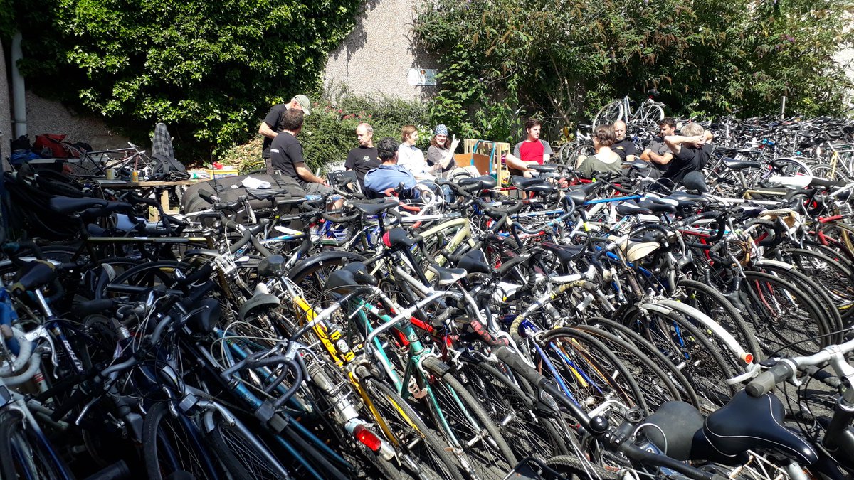 bike clearance warehouse