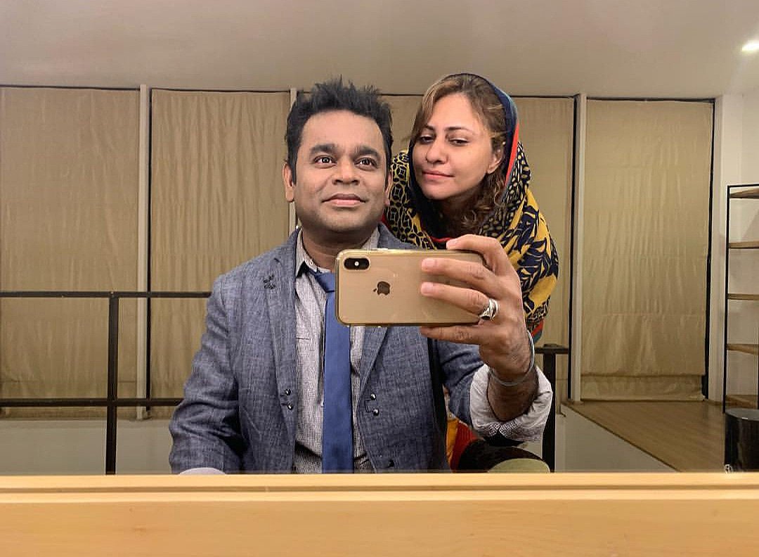 PlanetArr's tweet photo. #Repost @arrahman ❤
#arrahman #sairabanu #isaipuyal #PlanetARR #latestclick https://t.co/TSwM8IYMJt