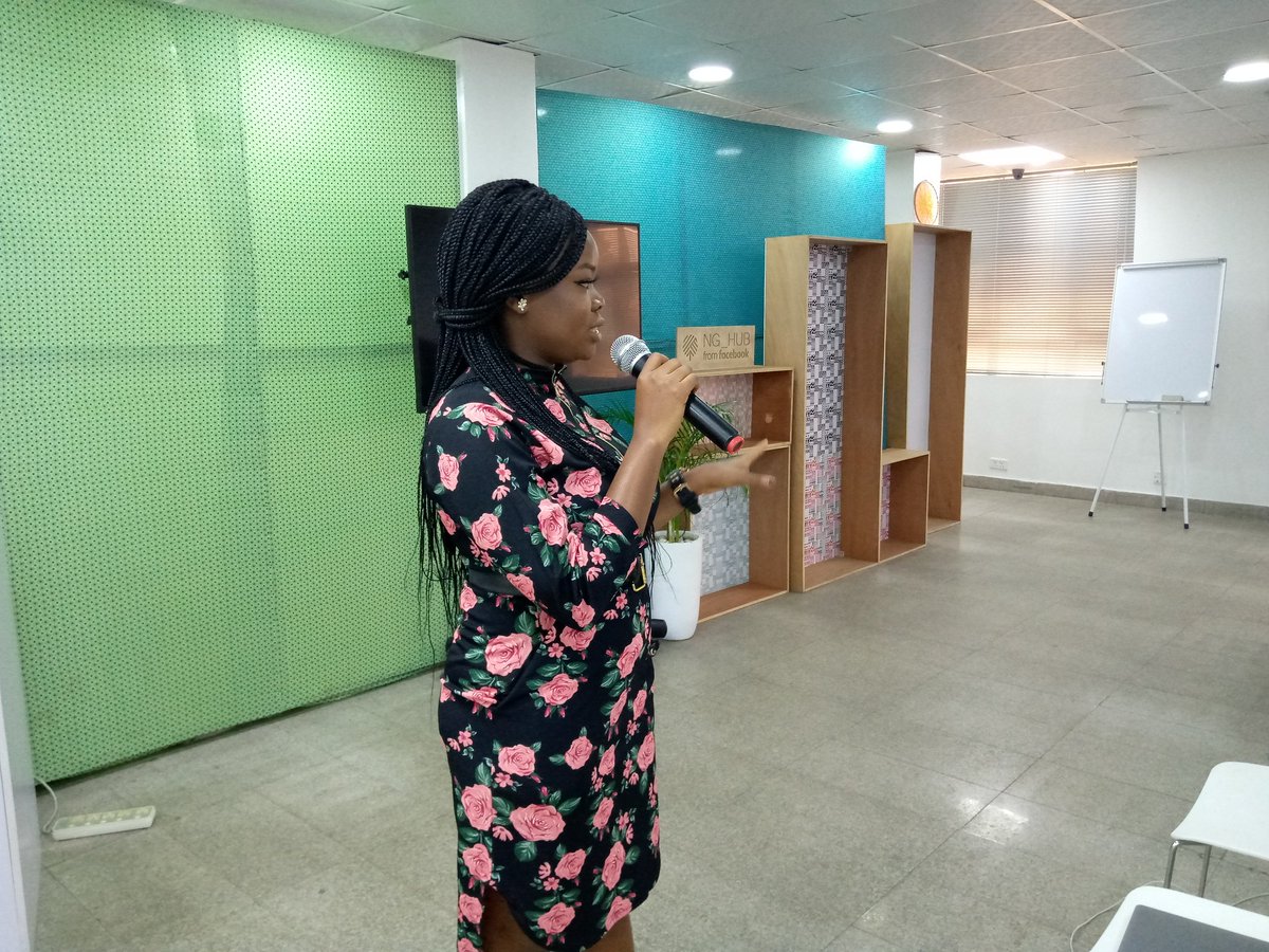 iambolajiayo's tweet image. The amazing @Kolokodess ended the event.
#OSCALagos