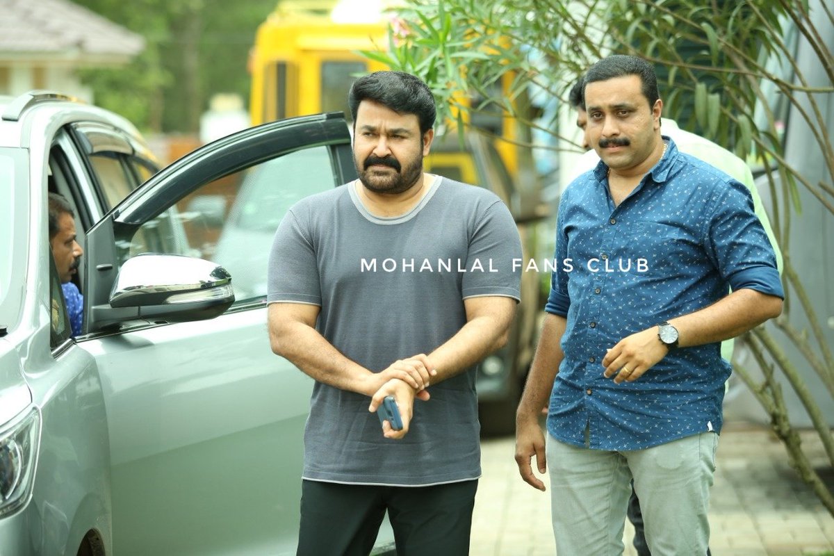 Sreekut83623687's tweet photo. Ittimani-Expecting Lalettan to do a top notch comedy role

#IttymaaniFunRideIn1Month
@Mohanlal #Lalettan https://t.co/kilRrD2mAP