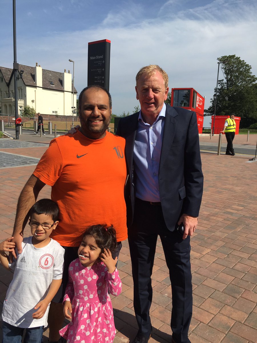 NaveedAhmad786's tweet photo. @DFairclough12 Liverpool legend https://t.co/SvQ4AZOzaX