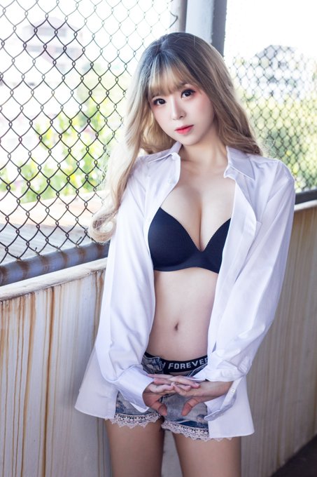 Twitterのコスプレ画像58
