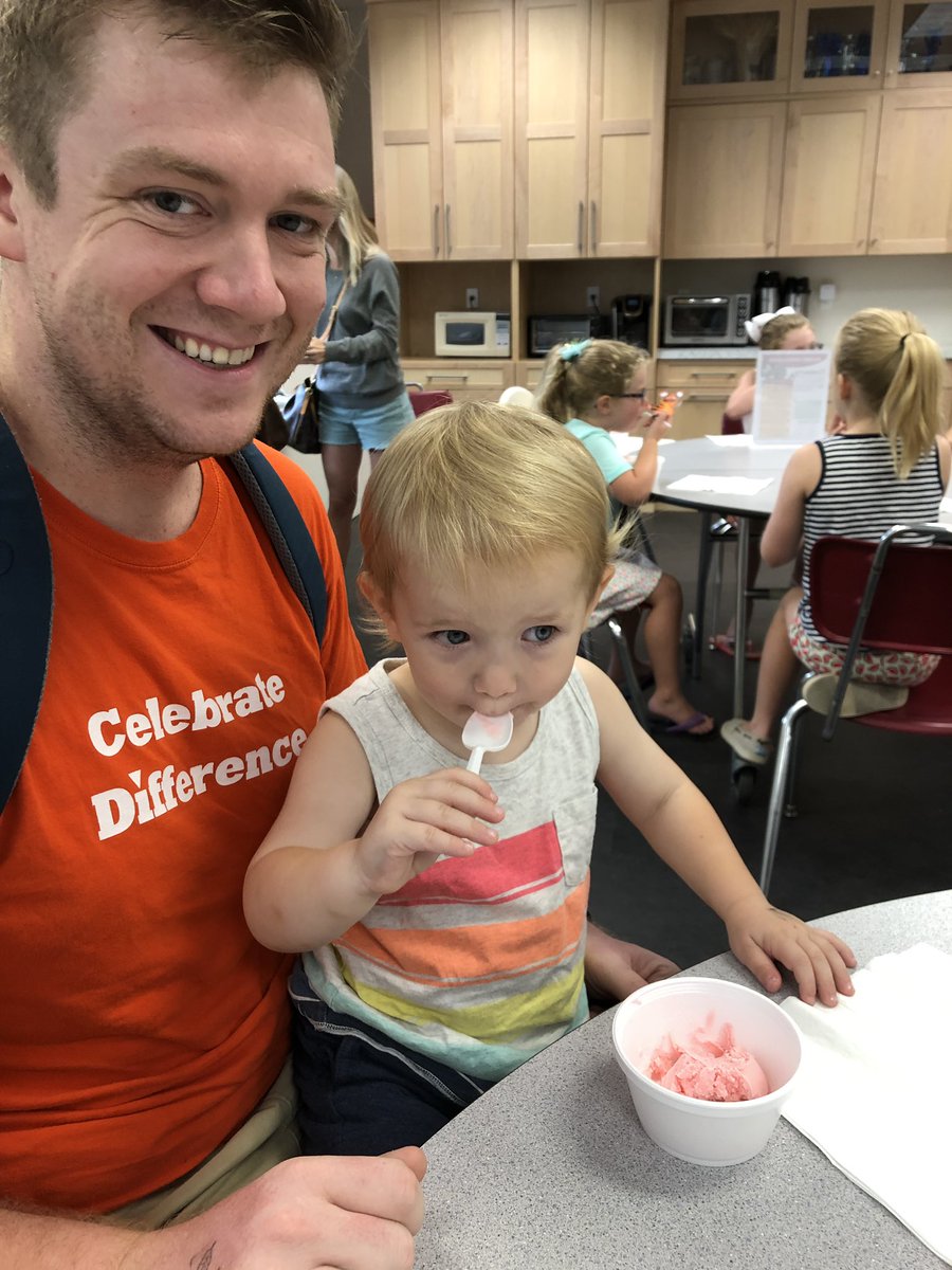 MartineBotany's tweet photo. Good turnout for the program today at Lewisburg Children’s Museum! HS intern Madison did a great job: developed materials &amp; did the prez, then served the #teaberry ice cream. Bonus: @G_Pask &amp; kids!  #iamabotanist #Botany2019 #scicomm https://t.co/NuhzgGHobY