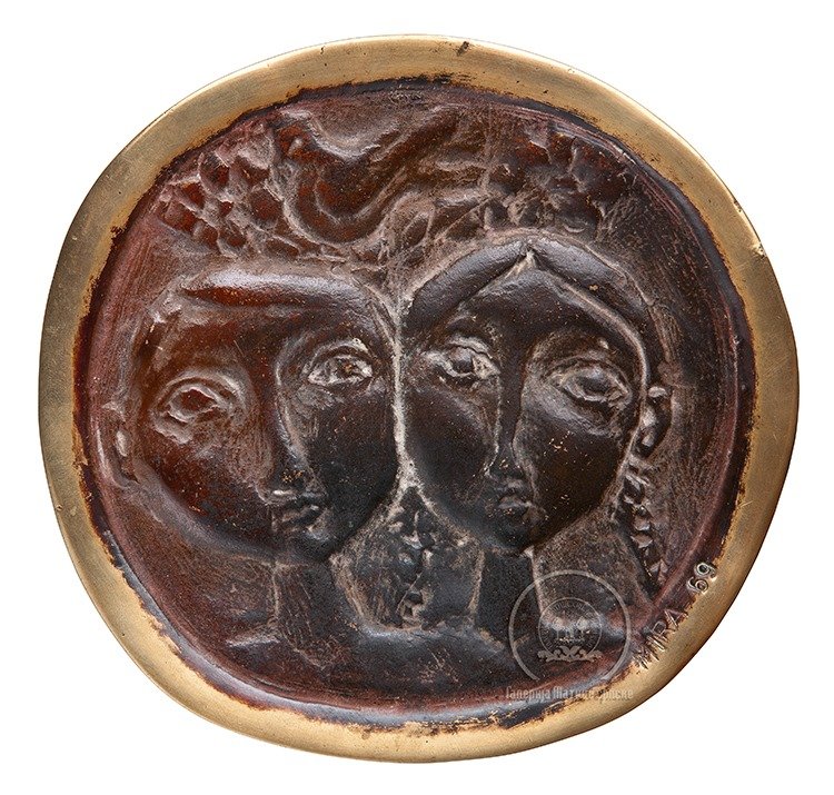 Овог месеца ''У фокусу'' је рељеф ''Младост'' Мире Сандић која нас подсећа на трагично детињство ратне генерације и нагони на размишљање о изазовима и проблемима са којима се млади у свету и данас суочавају.

galerijamaticesrpske.rs/slika-u-fokusu…