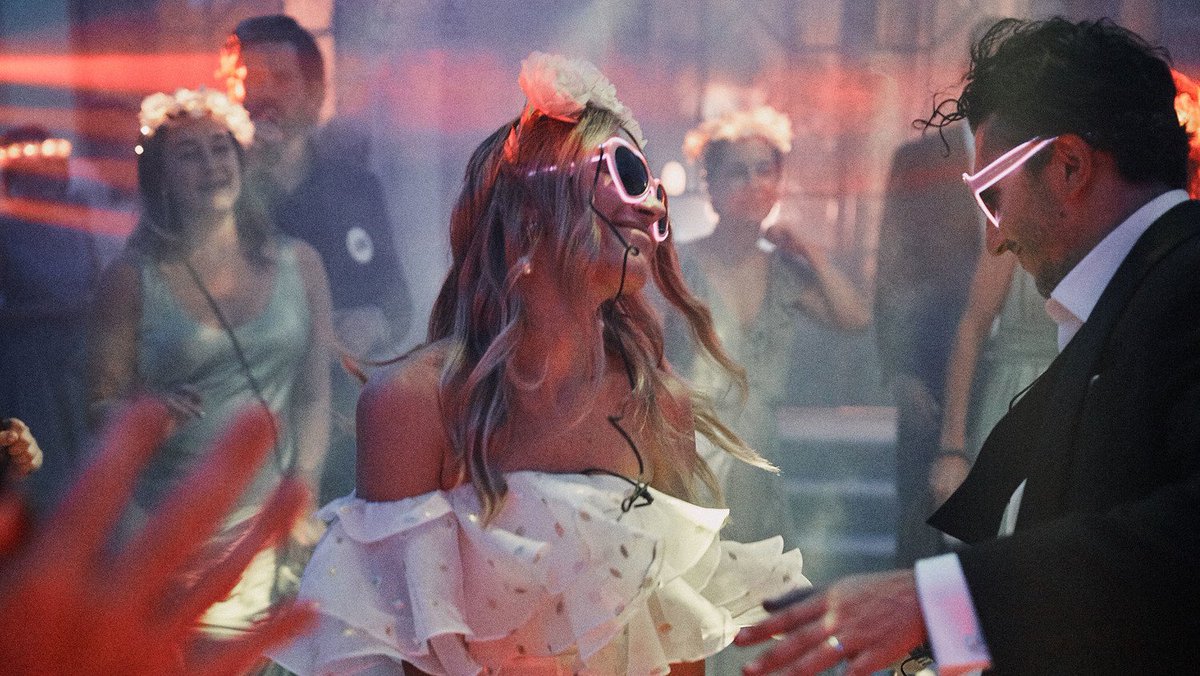 uniononeighth's tweet image. It all comes down to this final moment! 

What #song are you going to close out with to leave a lasting #impression? ow.ly/Tc8i50vhiG0