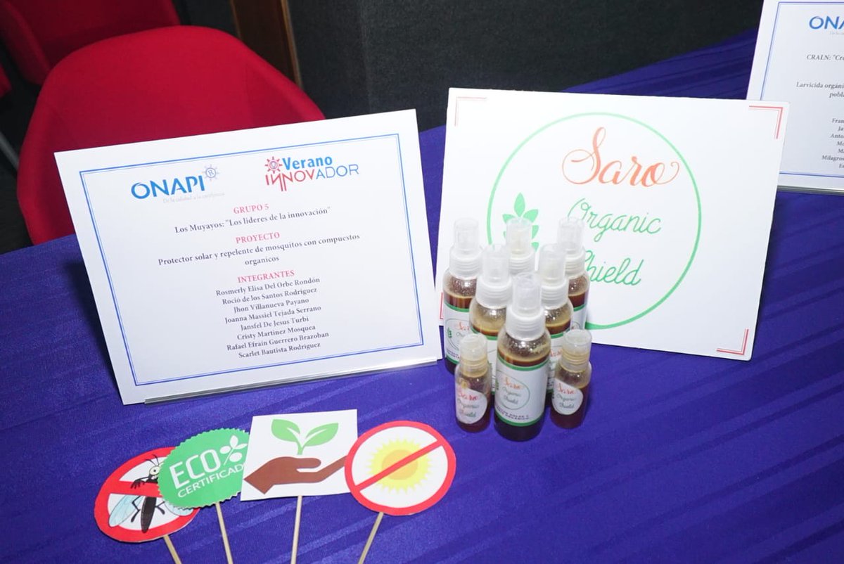 VeranoInnovador's tweet photo. El Grupo #LosMuyayos presentan su #ProyectoInnovadorCVI "Protector Solar y Repelente de Mosquitos con Compuestos Orgánicos", tomaron información de patente de:
CN109288758 (A)- Sunscreen Cream Formula Capable of Repelling Mosquitoes and Relieving itching
https://t.co/ewSqg1hWWm https://t.co/iTxuvsLNpw
