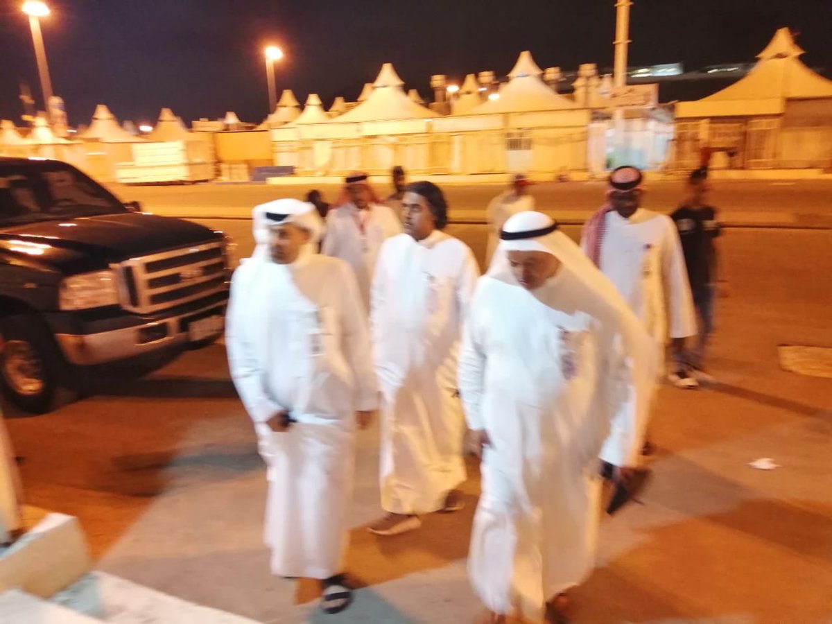 IPMCSaudi's tweet photo. نظراً لما تمثله المتابعة من أهمية بالغة في سير العمل ،قام رئيس مجلس الإدارة سعادة أ.د.عصام بن إبراهيم أزهر بزيارات تفقدية لمكاتب الخدمة الميدانية ومكتب الشركات السياحية بمشعر منى للوقوف على جاهزيتها لاستقبال  #ضيوف_الرحمن #حج_١٤٤٠هـ  #وزارة_الحج_والعمرة https://t.co/FFDZh7NqxO
