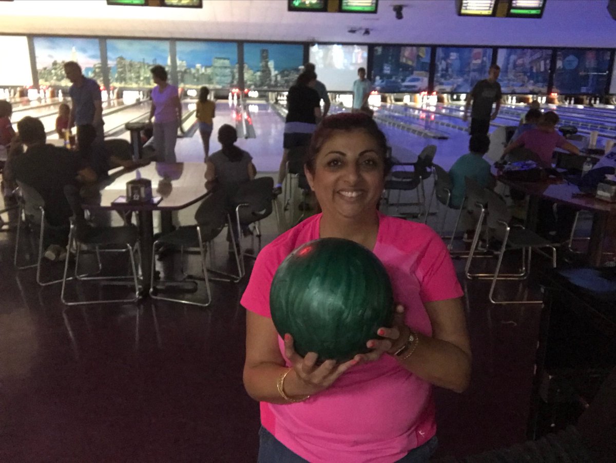 FionaSetna's tweet image. Bowling Selfie #wcesummer #wcerangers #summerselfiebingo