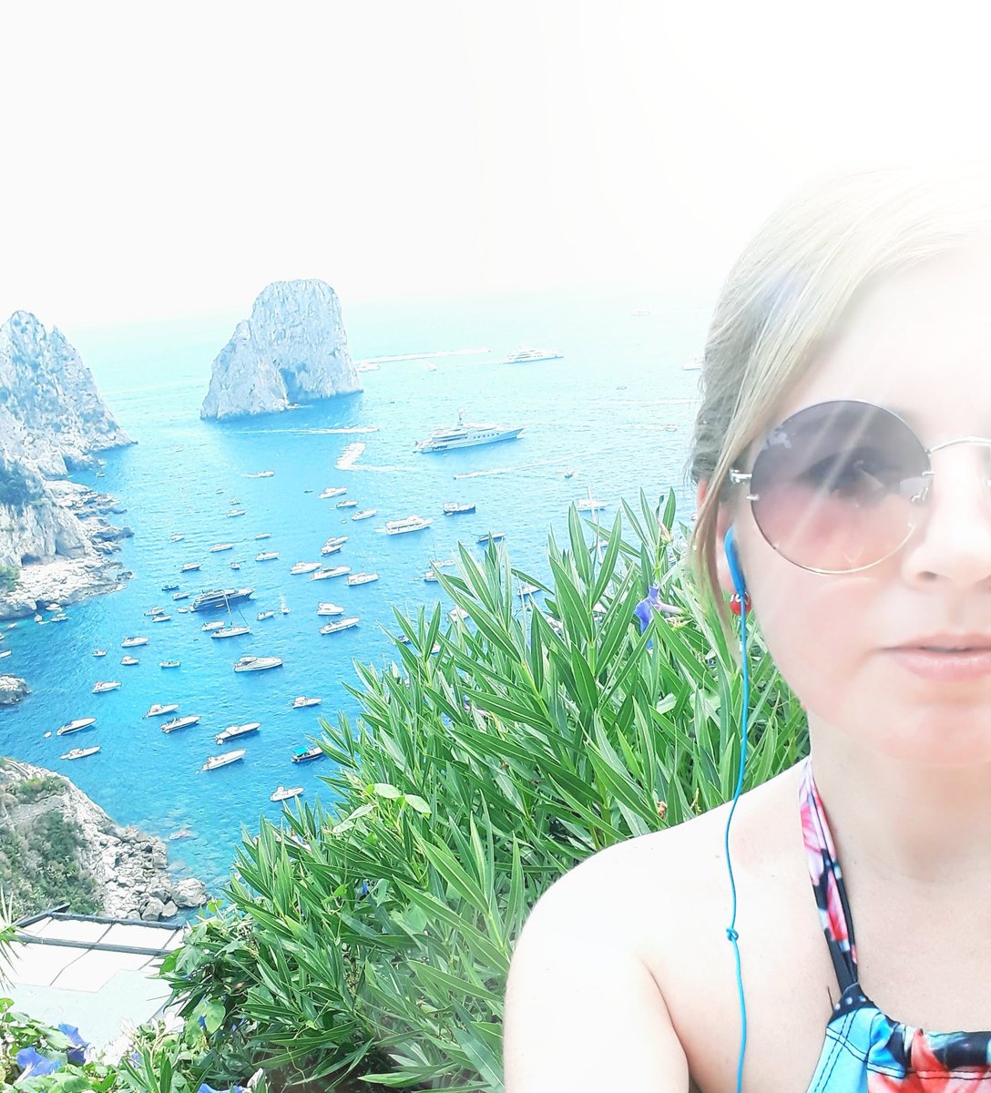 killsa10's tweet photo. #IsladeCapri ( Nápoles-Italia) comparto mis fotos favoritas que yo las tomé 😍 https://t.co/LzYLmccClQ
