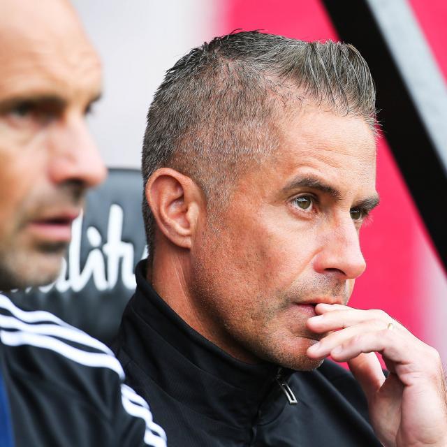 OL__Plus's tweet photo. Largement dominé par #Bournemouth, l'#OL inquiète à une semaine de la reprise de la Ligue 1 💶
@afcbournemouth #TeamOL #AFCBOL
(L'Équipe : https://t.co/ITEYa1TFE1) https://t.co/SDdus8prpj
