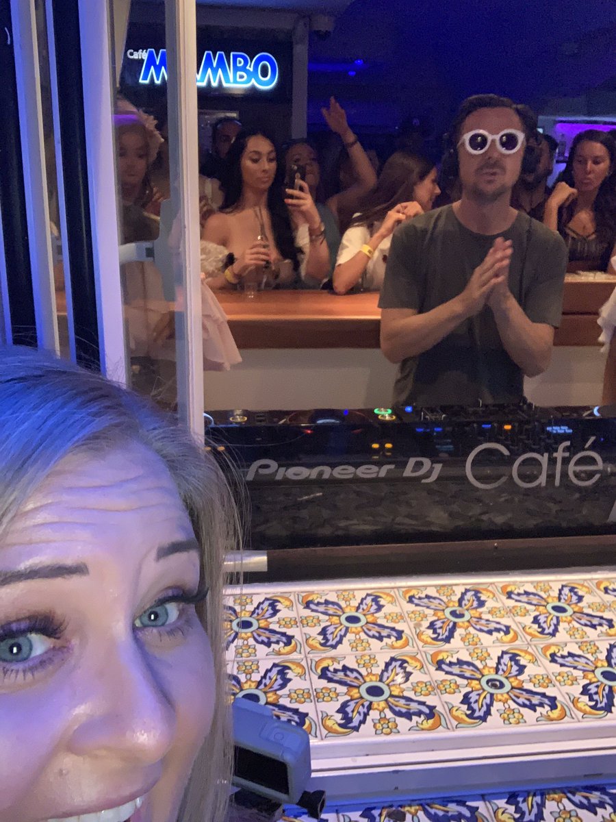 LMorrey's tweet image. #VIP at @Mamboibiza loving @martinsolveig loving #thingforyou #tune