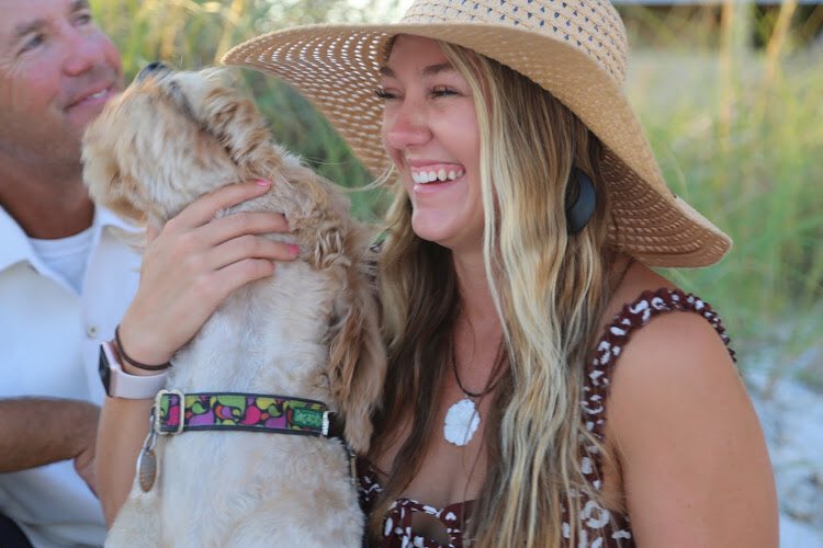 abbygrxce's tweet photo. progression pics of me trying to teach nova to stop smelling my blood sugar for a sec and look at the camera https://t.co/m9xDlkH2AN