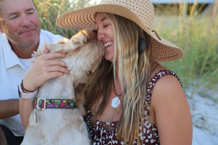 abbygrxce's tweet photo. progression pics of me trying to teach nova to stop smelling my blood sugar for a sec and look at the camera https://t.co/m9xDlkH2AN