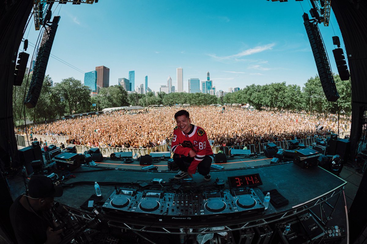 yultron's tweet photo. I remember watching Lollapalooza videos of my favorite bands growing up... yesterday i played my first Lolla. Thanks for always keeping me inspired and building my confidence to continue pushing. My first Hard Summer tomorrow. Let’s fucking go. https://t.co/0cjzVEUomA