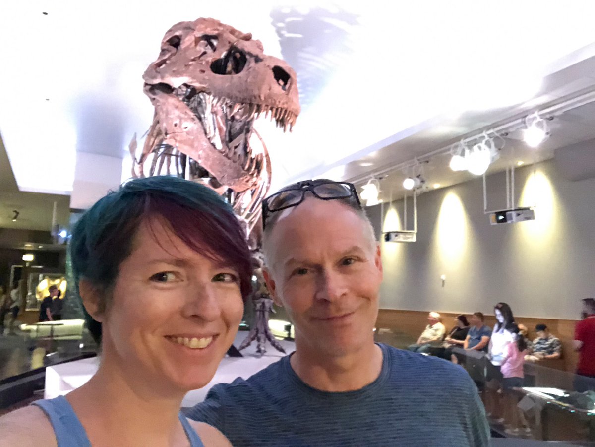 vexedmuddler's tweet photo. #tweetups @SUEtheTrex #hellomaximo https://t.co/TwhlY0OzQs
