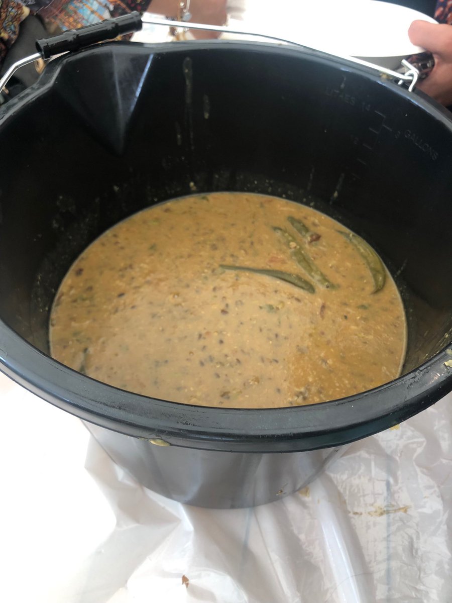SadiaTheSadia's tweet photo. Jalsa is incomplete without its signature daal! Yesterday, I missed it but this empty bowl is proof of how delicious it is! I can’t decide between the Daal and the Alloo Gosht! ❤️❤️
#JalsaUK
#JalsaConnect https://t.co/VoR07crHUa