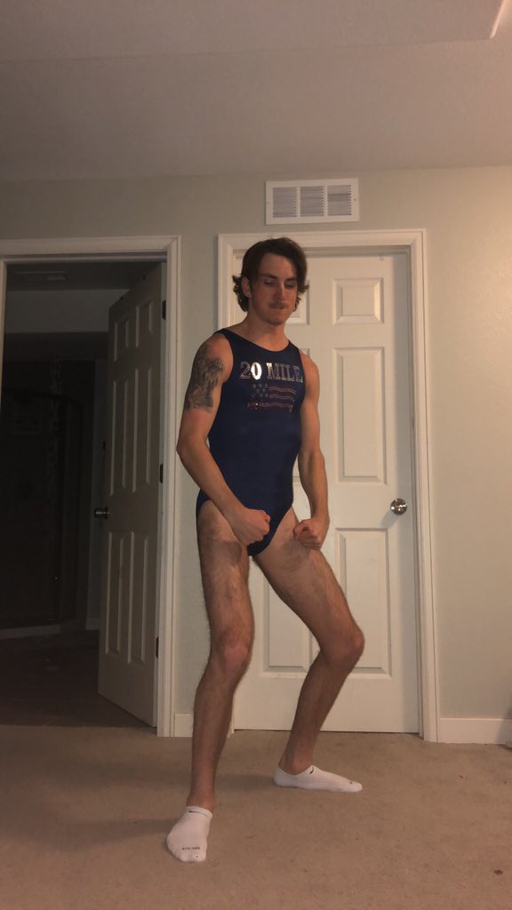 bcamper25's tweet photo. Happy birthday to one of my oldest friends @DaneEliassen have an average day man, I’ll see you tonight🍻 https://t.co/VYqoGr6JnQ
