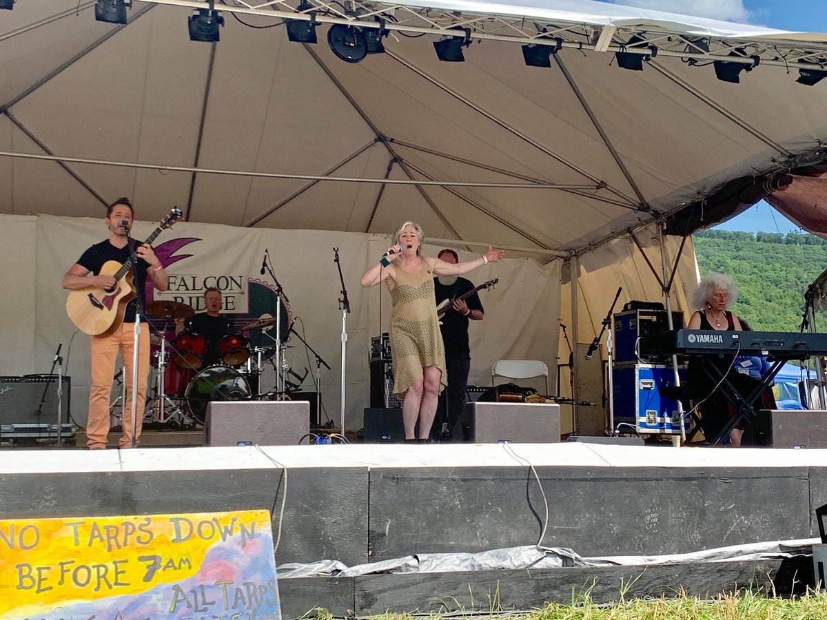 Answer The Muse tweet media